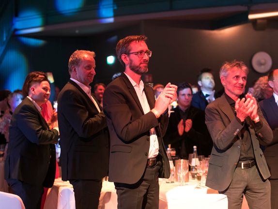 Standing Ovations bei der Verleihung des Ehrenpreises bei der Gala in Köln
